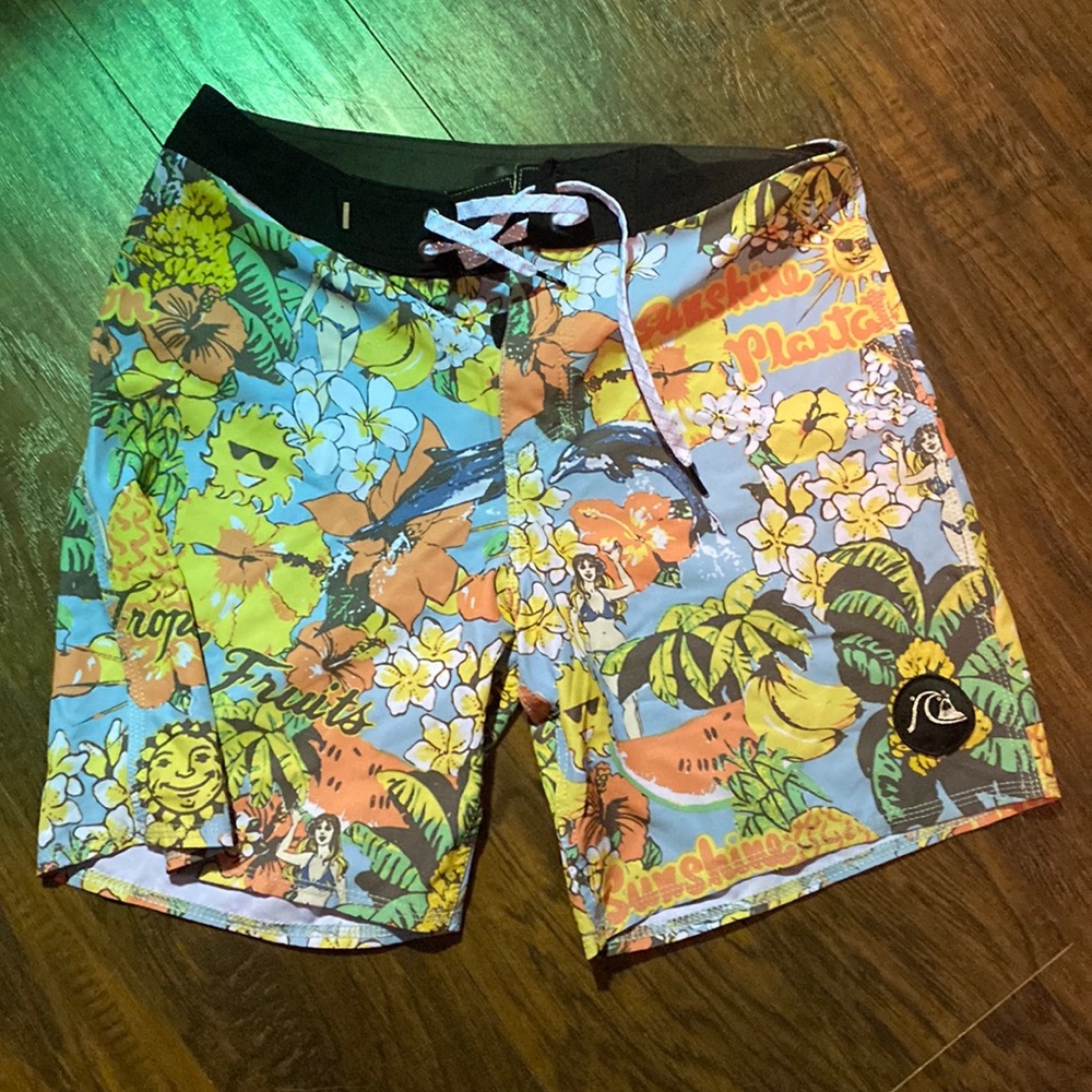 Quicksilver Tropical Boardshorts
